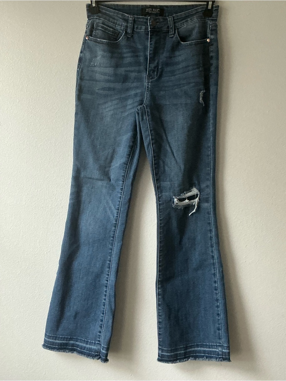 Judy Blue High Rise Distressed Flare Jeans Raw Hem Size 9/29